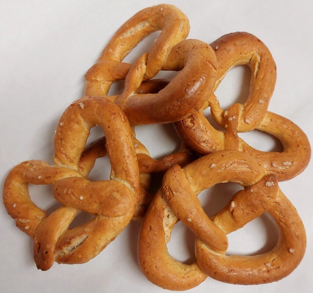 Sourdough pretzels with very little salt